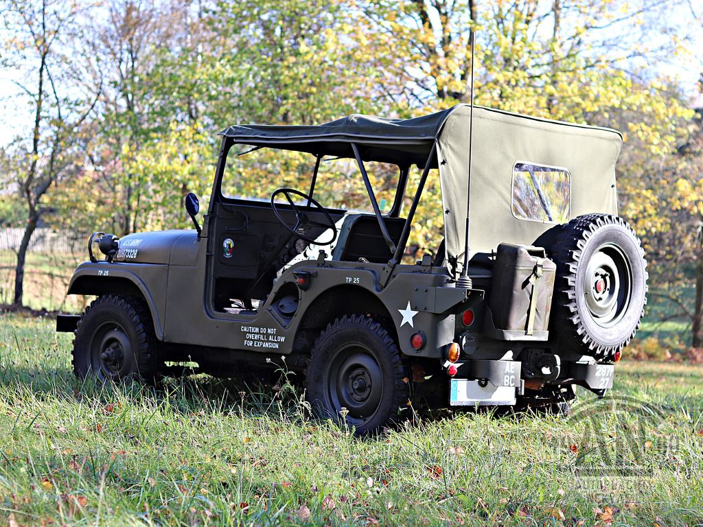 Jeep Willys M38A1 bâche AUTOPLACHTY NEKVASIL