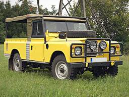 Zakázková výroba – Land Rover Series III